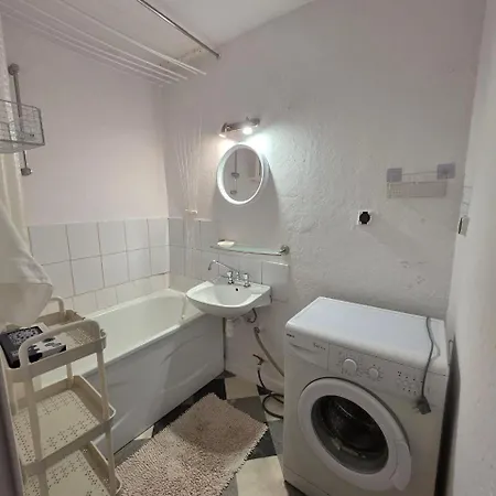 Homestay Na Ulicy Bora Komarowskiego 35